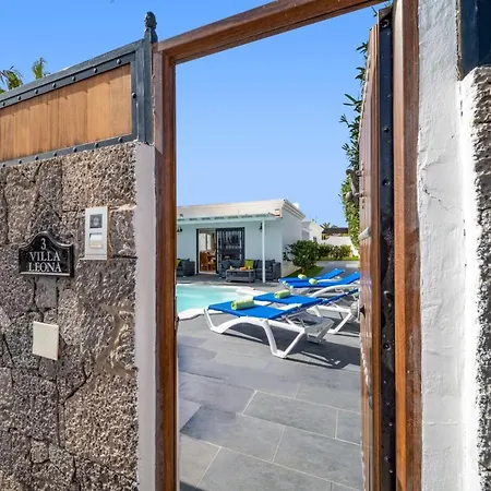 Leona Carmen By 别墅