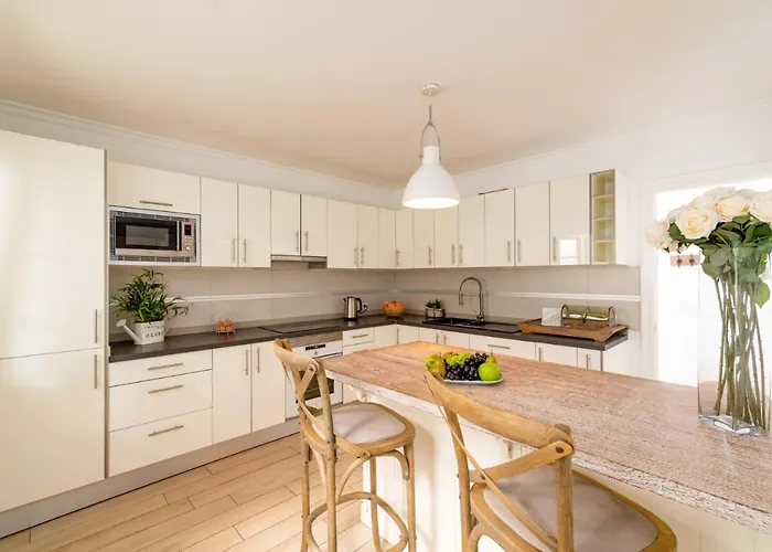 别墅 Leona Carmen By 卡门港