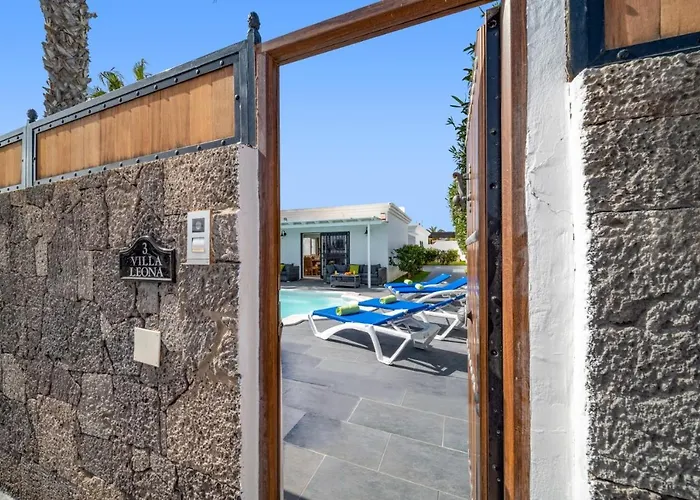 Leona Carmen By 别墅