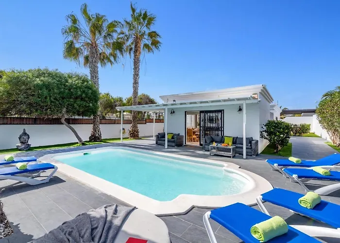 Villa Leona Carmen By *